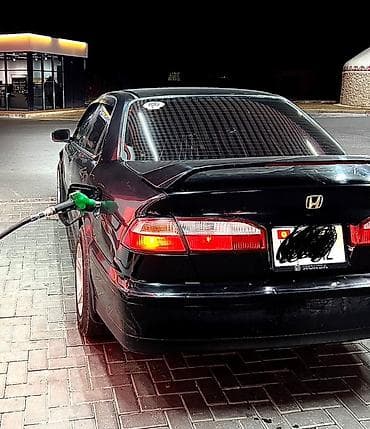 Honda Accord: 2002 г., 1.8 л, Автомат, Бензин, Седан at lalafo.kg Honda Accord: 2002 г., 1.8 л, Автомат, Бензин, Седан