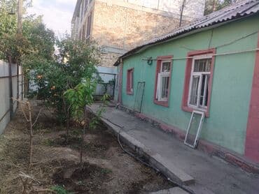 Дом, 44 м², 2 комнаты, Собственник, Старый ремонт at lalafo.kg Дом, 44 м², 2 комнаты, Собственник, Старый ремонт
