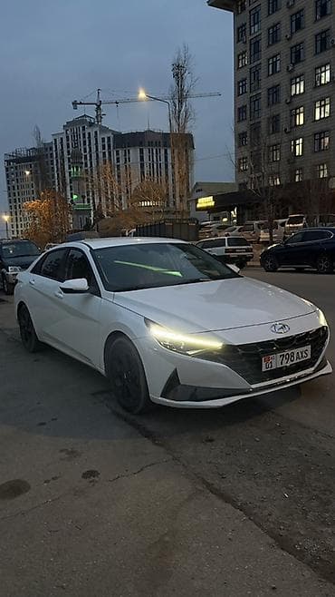 Hyundai Avante: 2020 г., 1.6 л, Автомат, Гибрид, Седан at lalafo.kg Hyundai Avante: 2020 г., 1.6 л, Автомат, Гибрид, Седан