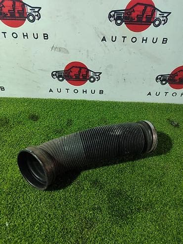 Патрубок Audi 1994 г. at lalafo.kg Патрубок Audi 1994 г.