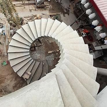 Бетонная лестница Для дома, Форма лестницы: Винтовая, Стиль: Лофт at lalafo.kg Бетонная лестница Для дома, Форма лестницы: Винтовая, Стиль: Лофт