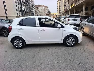 Kia Picanto: 2018 г., 1 л, Автомат, Бензин, Хэтчбэк at lalafo.kg Kia Picanto: 2018 г., 1 л, Автомат, Бензин, Хэтчбэк