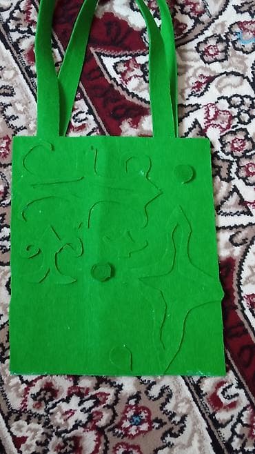 Продаю шопер из фетра цена 300 сом at lalafo.kg Продаю шопер из фетра цена 300 сом