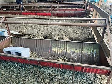 Кормушки/сенники для мелко рогатого скота Акур ахур кормушка кармушка at lalafo.kg Кормушки/сенники для мелко рогатого скота Акур ахур кормушка кармушка