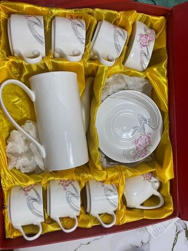Продаю форфоровый китайский новый чайный сервис из 16 предметов на at lalafo.kg Продаю форфоровый китайский новый чайный сервис из 16 предметов на