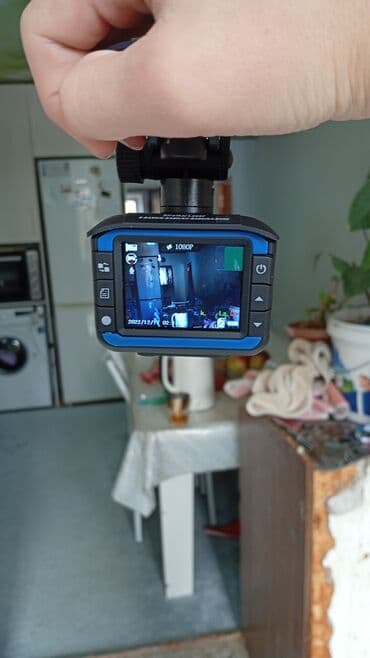 Видеорегистратор 2-в-1 с радар-детектором - Комбо-устройство at lalafo.kg Видеорегистратор 2-в-1 с радар-детектором - Комбо-устройство