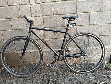 ЕСТЬ ПАРУ ЦАРАПИН at lalafo.kg ЕСТЬ ПАРУ ЦАРАПИН