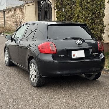 Oldsmobile: Toyota Auris: 2007 г., 1.4 л, Механика, Дизель, Хэтчбэк at lalafo.kg — 2 Oldsmobile: Toyota Auris: 2007 г., 1.4 л, Механика, Дизель, Хэтчбэк — 2