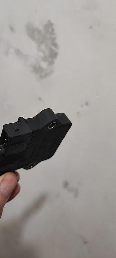 Коммутатор mitsubishi оригинал б.у. Монтеро спорт Паджеро at lalafo.kg Коммутатор mitsubishi оригинал б.у. Монтеро спорт Паджеро