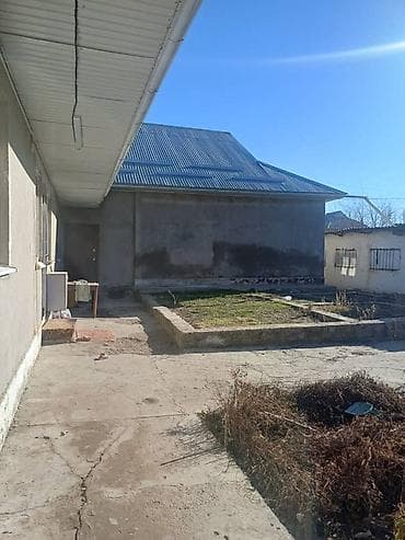 Продаётся дом в селе Ленинском. Кирпичный дом с большим участком lalafo.kg да — 2 Продаётся дом в селе Ленинском. Кирпичный дом с большим участком — 2