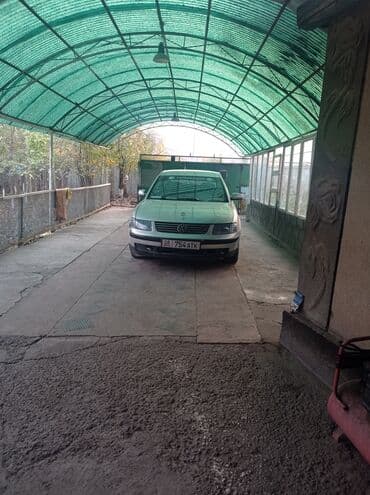 Volkswagen Passat: 1998 г., 1.8 л, Механика, Бензин, Седан at lalafo.kg Volkswagen Passat: 1998 г., 1.8 л, Механика, Бензин, Седан