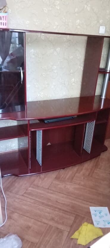 ПРОДАЮ ГОРКУ ПОД ТЕЛЕВИЗОР И МУЗЫКАЛЬНЫЙ ЦЕНТР. В ИДЕАЛЬНОМ СОСТОЯНИИ at lalafo.kg ПРОДАЮ ГОРКУ ПОД ТЕЛЕВИЗОР И МУЗЫКАЛЬНЫЙ ЦЕНТР. В ИДЕАЛЬНОМ СОСТОЯНИИ