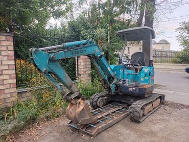Экскаватор, 2001 г., Гусеничный at lalafo.kg Экскаватор, 2001 г., Гусеничный