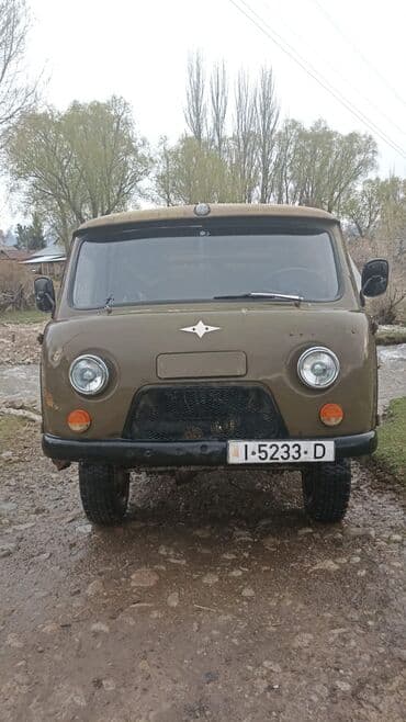 УАЗ 452 Buhanka: 1995 г., 2.4 л, Фургон at lalafo.kg УАЗ 452 Buhanka: 1995 г., 2.4 л, Фургон