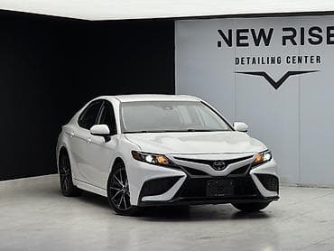 Toyota Camry: 2021 г., 2.5 л, Автомат, Бензин, Седан at lalafo.kg Toyota Camry: 2021 г., 2.5 л, Автомат, Бензин, Седан