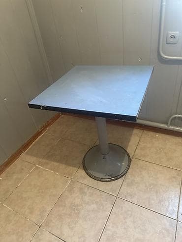 Стол для кафе, Прямоугольный, цвет - Серый at lalafo.kg Стол для кафе, Прямоугольный, цвет - Серый