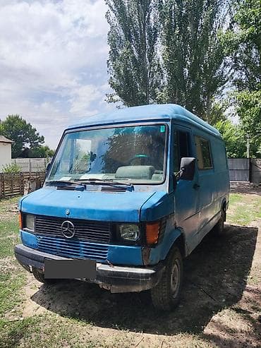 Жеңил жүк ташуучу унаа, Mercedes-Benz, 3 т, Колдонулган lalafo.kg да Жеңил жүк ташуучу унаа, Mercedes-Benz, 3 т, Колдонулган