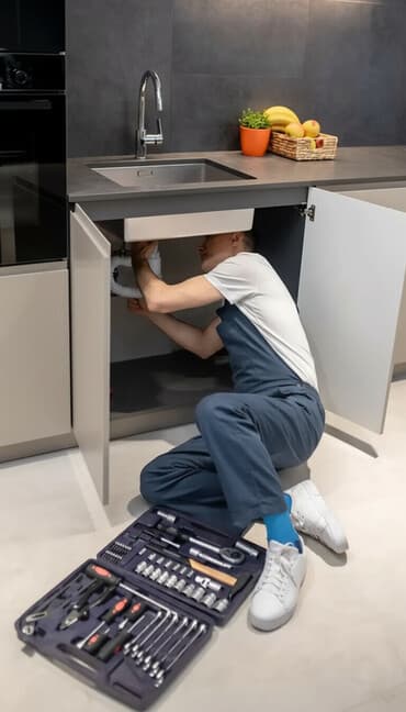 Канализационные работы | Монтаж канализационных труб, Ремонт стояков, Ремонт трубы 3-5 лет опыта at lalafo.kg Канализационные работы | Монтаж канализационных труб, Ремонт стояков, Ремонт трубы 3-5 лет опыта