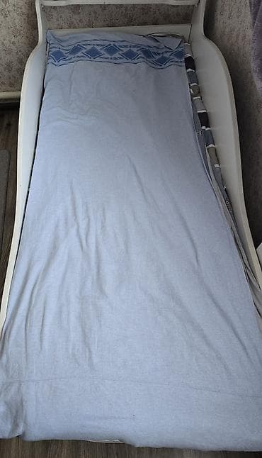 Унаа түрүндөгү керебеттер: Унаа түрүндөгү керебет, Колдонулган, ЛДСП lalafo.kg да — 2 Унаа түрүндөгү керебеттер: Унаа түрүндөгү керебет, Колдонулган, ЛДСП — 2