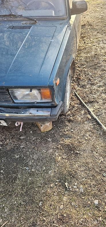 ВАЗ (ЛАДА) 2105: 2006 г., 1.6 л, Механика, Бензин, Седан at lalafo.kg ВАЗ (ЛАДА) 2105: 2006 г., 1.6 л, Механика, Бензин, Седан