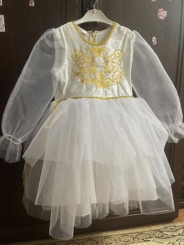 Детское платье, цвет - Белый at lalafo.kg Детское платье, цвет - Белый