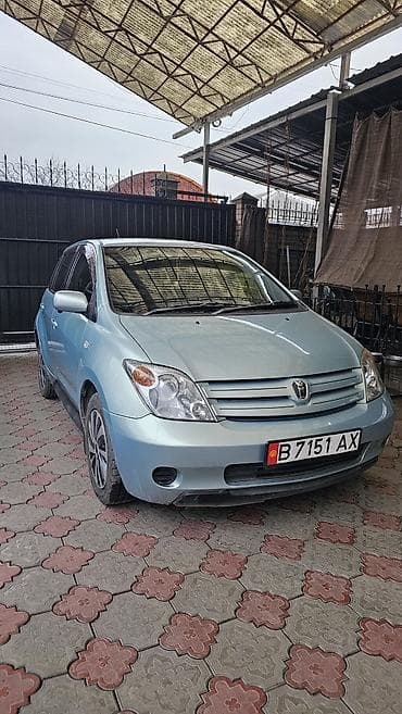 Toyota ist: 2003 г., 1.3 л, Автомат, Бензин, Хэтчбэк at lalafo.kg Toyota ist: 2003 г., 1.3 л, Автомат, Бензин, Хэтчбэк