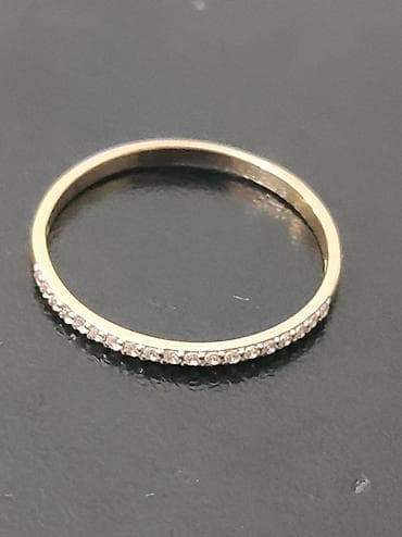 Тонкое кольцо-полоска с дорожкой камней 585 пр разм 16.5,Россия - lalafo.kg да Тонкое кольцо-полоска с дорожкой камней 585 пр разм 16.5,Россия -