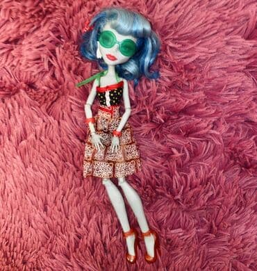 Кукла Monster High — Ghoulia Yelps с пляжной коллекции Куколка at lalafo.kg Кукла Monster High — Ghoulia Yelps с пляжной коллекции Куколка