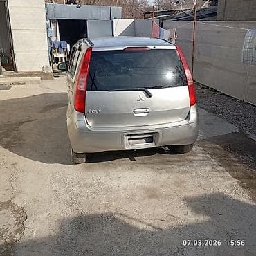 Водолазкалар: Mitsubishi Colt: 2003 г., 1.3 л, Хетчбек lalafo.kg да — 3 Водолазкалар: Mitsubishi Colt: 2003 г., 1.3 л, Хетчбек — 3