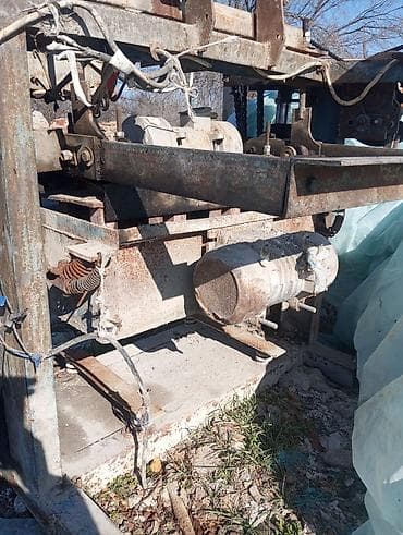 Машина для производства строительных блоков, предназначенная для at lalafo.kg Машина для производства строительных блоков, предназначенная для