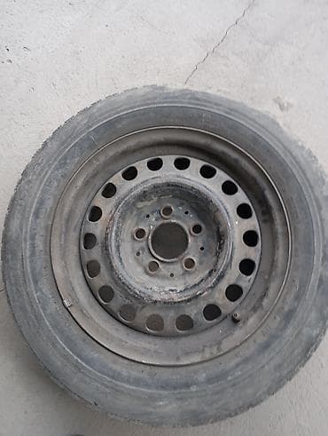 Колеса в сборе 195 / 65 / R 15, Зима, 1 шт, Железные, отверстий - 5 at lalafo.kg Колеса в сборе 195 / 65 / R 15, Зима, 1 шт, Железные, отверстий - 5