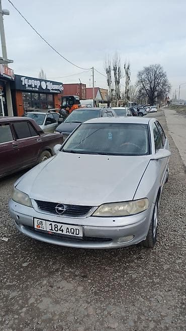 Opel Vectra: 1999 г., 2 л, Механика, Бензин, Седан at lalafo.kg Opel Vectra: 1999 г., 2 л, Механика, Бензин, Седан