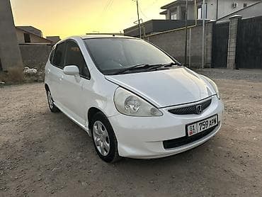 Honda Fit: 2003 г., 1.3 л, Автомат, Бензин, Хэтчбэк at lalafo.kg Honda Fit: 2003 г., 1.3 л, Автомат, Бензин, Хэтчбэк