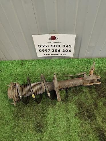 Передний амортизатор Hyundai Б/у, Оригинал at lalafo.kg Передний амортизатор Hyundai Б/у, Оригинал