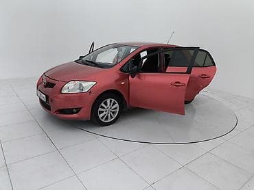 Toyota Auris: 2007 г., 1.6 л, Бензин, Хэтчбэк at lalafo.kg Toyota Auris: 2007 г., 1.6 л, Бензин, Хэтчбэк