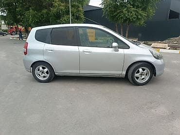 Haima: Honda Fit: 2002 г., 1.3 л, Автомат, Бензин, Хэтчбэк at lalafo.kg — 8 Haima: Honda Fit: 2002 г., 1.3 л, Автомат, Бензин, Хэтчбэк — 8
