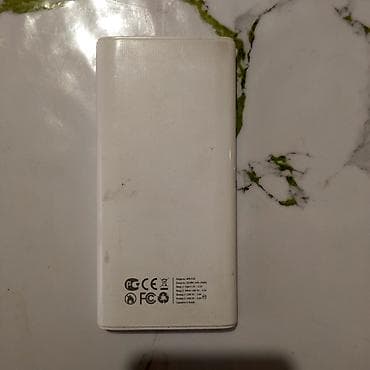 Внешний аккумулятор AMFOX - Емкость: 20 000 мА·ч (указано на корпусе at lalafo.kg — 1 Внешний аккумулятор AMFOX - Емкость: 20 000 мА·ч (указано на корпусе — 1