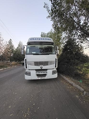 Тягач, Renault, Тентованный at lalafo.kg Тягач, Renault, Тентованный