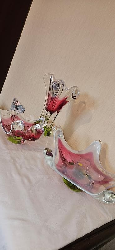 Чешское стекло Богемия. Состояние всех ваз идеальное! Цена за комплект at lalafo.kg Чешское стекло Богемия. Состояние всех ваз идеальное! Цена за комплект