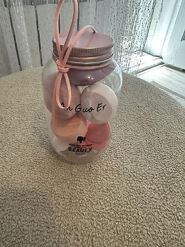 Набор косметических спонжей в банке - Формат: многоразовые at lalafo.kg Набор косметических спонжей в банке - Формат: многоразовые