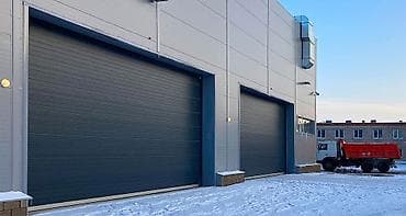 Секционные ворота Ремонт ворот at lalafo.kg Секционные ворота Ремонт ворот