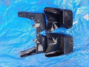 Honda cr-v rd5 комплект брызговики at lalafo.kg Honda cr-v rd5 комплект брызговики