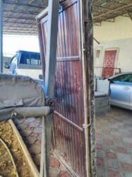 столы и стулья для зала в бишкеке: Металлические сейфовые двери at lalafo.kg — 3 столы и стулья для зала в бишкеке: Металлические сейфовые двери — 3