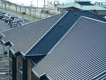 Үйдүн чатырынын кырына кооздолуп кагылган тактайлар: Для крыши кровли 🏡🏠🏡🏠 по цене завода изготовителя канек жестянные lalafo.kg да — 1 Үйдүн чатырынын кырына кооздолуп кагылган тактайлар: Для крыши кровли 🏡🏠🏡🏠 по цене завода изготовителя канек жестянные — 1