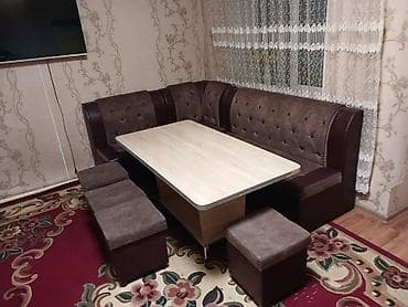 Кухонный мягкий уголок, Б/у, Другой материал, цвет - Коричневый at lalafo.kg Кухонный мягкий уголок, Б/у, Другой материал, цвет - Коричневый