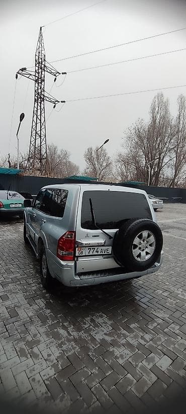 Mitsubishi Pajero: 2005 г., 3 л, Автомат, Газ, Внедорожник at lalafo.kg — 6 Mitsubishi Pajero: 2005 г., 3 л, Автомат, Газ, Внедорожник — 6