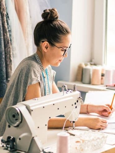 Швея Прямострочка. Филармония at lalafo.kg Швея Прямострочка. Филармония