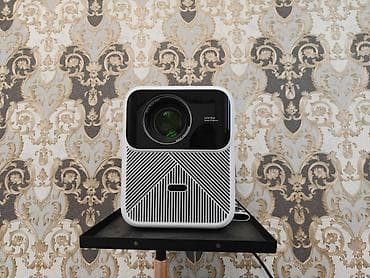 Умный проектор Wanbo Mozart + напольный экран Экран напольный 250см в at lalafo.kg Умный проектор Wanbo Mozart + напольный экран Экран напольный 250см в