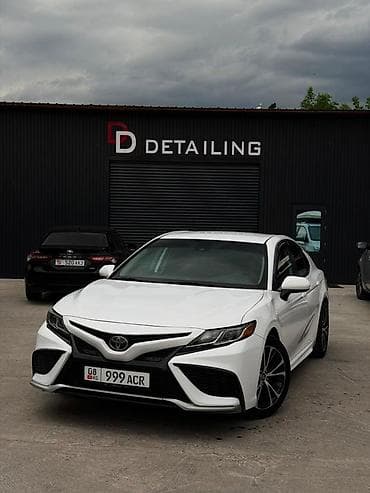Toyota Camry: 2019 г., 2.5 л, Автомат, Бензин, Седан at lalafo.kg Toyota Camry: 2019 г., 2.5 л, Автомат, Бензин, Седан