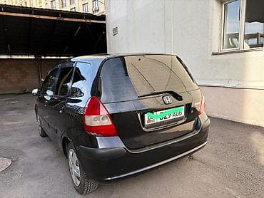 Honda Jazz: 2003 г., 1.4 л, Вариатор, Бензин, Хэтчбэк at lalafo.kg Honda Jazz: 2003 г., 1.4 л, Вариатор, Бензин, Хэтчбэк